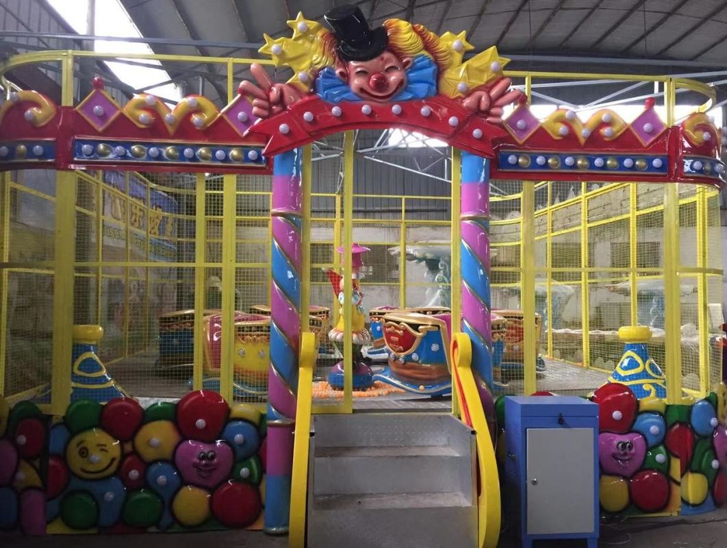18 PersoneI servizi di intrattenimento per bambini Bee Like Spray Ball Auto Parco giochi 10 Persone